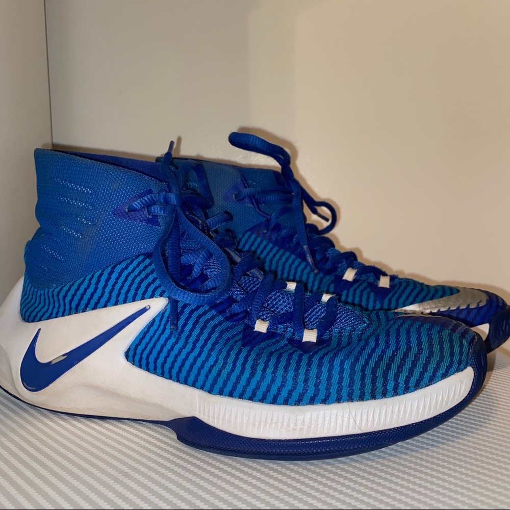 Nike Zoom Clear Out Basketball/Athletic Shoes